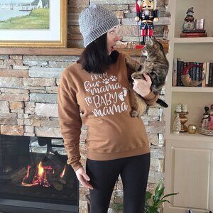 Meet your Posher ⚡ Mandy 🐱